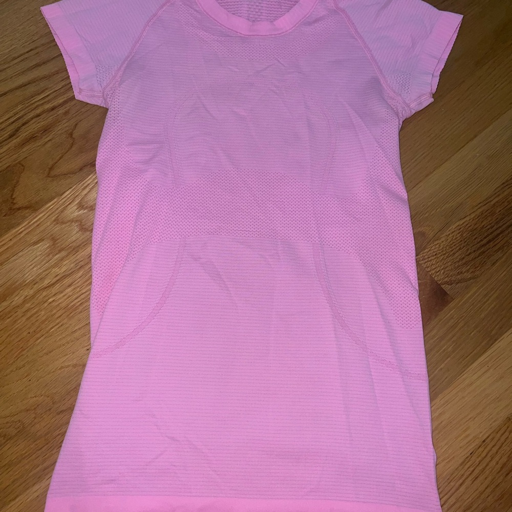 Lululemon swiftly tech tee